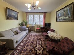 1 Decembrie 1918, intersectie Jean Steriadi, 10 minute metrou , vav Auchan